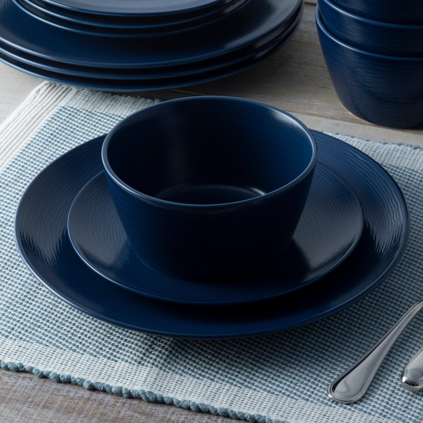 Noritake Colorscapes Swirl 12-Piece Coupe Dinneware Set, Service For 4